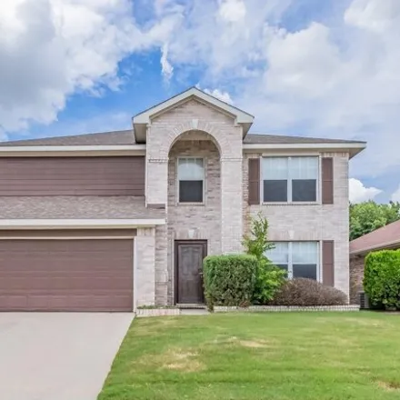 Rent this 4 bed house on 10120 Chapel Rock Drive in Westland, Fort Worth
