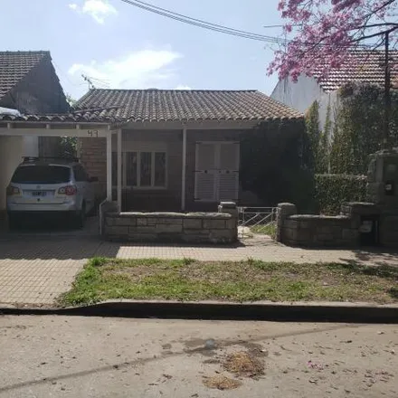 Rent this 1 bed house on Cecilia Borja 45 in Adrogué, Argentina