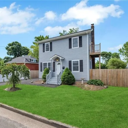 Image 3 - 22 Marvin St, Patchogue, New York, 11772 - House for sale