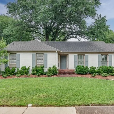 Buy this 4 bed house on 102 North Fernway Road in Memphis, TN 38117