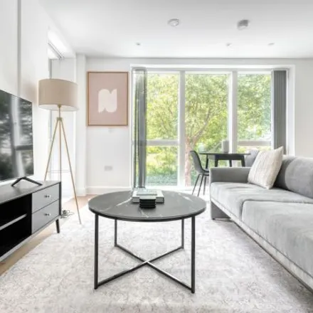 Rent this 2 bed apartment on 58a Third Avenue in Kensal Town, London