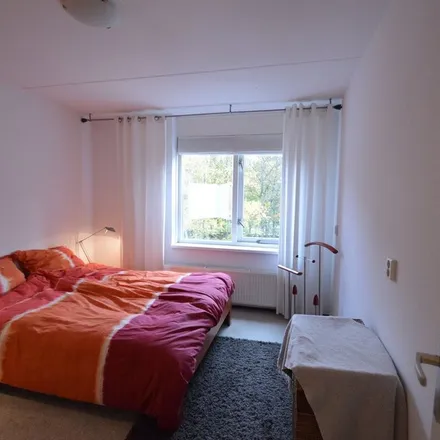 Rent this 2 bed apartment on Golflaan 14-21 in 8445 SX Heerenveen, Netherlands