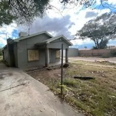 Image 3 - 1624 Barcelona Road Southwest, South Valley, NM 87105, USA - House for sale