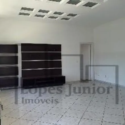 Buy this 6 bed house on Rua Ursulina Rinaldi Verlagieri in Vila Piccinato, Votorantim - SP