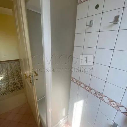 Image 3 - Viale Italia Unita, 36040 Torri di Quartesolo VI, Italy - Apartment for rent