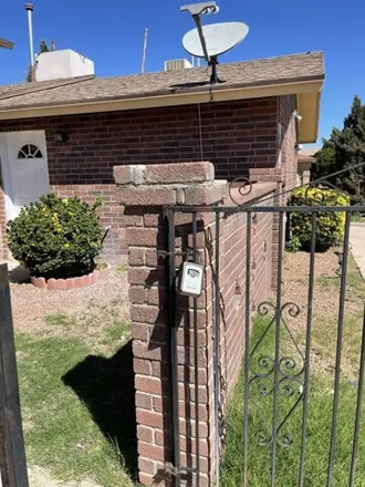 Image 3 - 1977 Amy Sue Drive, El Paso, TX 79936, USA - House for rent