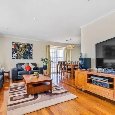 Image 7 - Rialto Avenue, Cranbourne North VIC 3977, Australia - Apartment for rent