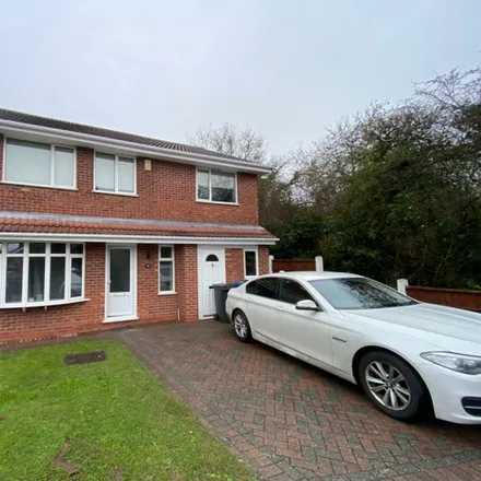 Rent this 5 bed house on Lintly in Tamworth, B77 4LN