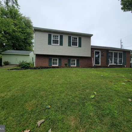 Buy this 4 bed house on 115 Ivyside Drive in Windsor Township, PA 17402