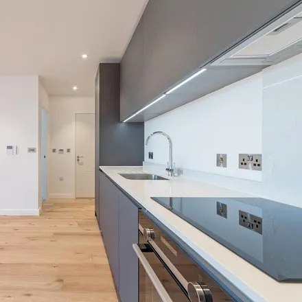Rent this 2 bed apartment on Ordnance Building in Dock Street, London