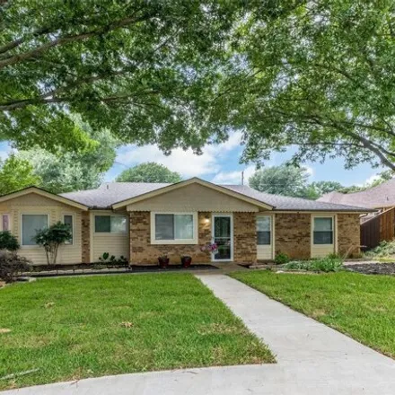 Buy this 3 bed house on 6481 Parkway Avenue in North Richland Hills, TX 76182