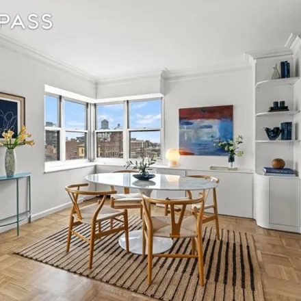 Image 6 - 20 East 9th Street, New York, NY 10003, USA - Apartment for sale