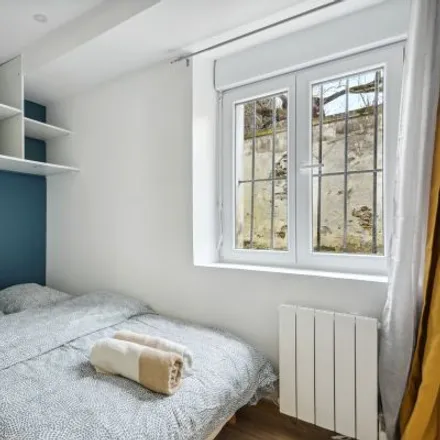 Rent this studio apartment on 7 Rue de la Cour Samson in 77260 La Ferté-sous-Jouarre, France