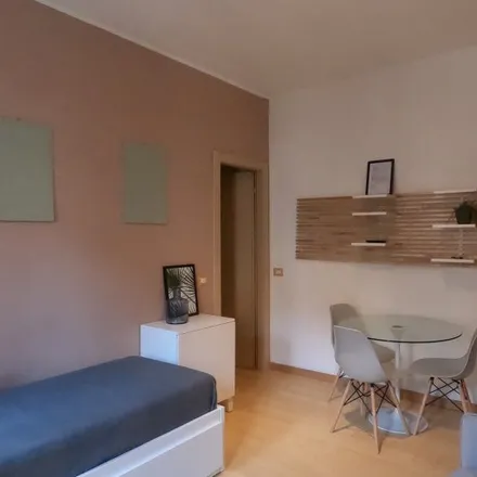 Image 7 - Piazzale Francesco Accursio, 20156 Milan MI, Italy - Apartment for rent