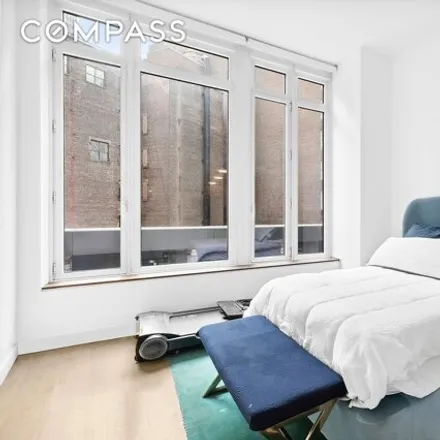 Image 7 - 15 William, 15 William Street, New York, NY 10005, USA - Condo for rent