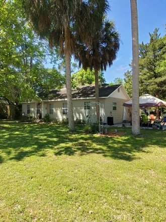 Image 3 - 1 Northwest 3rd Avenue, Chiefland, Levy County, FL 32626, USA - House for sale