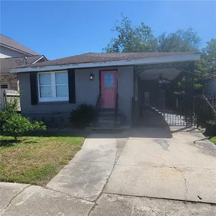 Buy this 3 bed house on 6019 Franklin Avenue in New Orleans, LA 70122