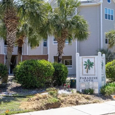 Buy this 2 bed condo on 642 Spencer-Farlow Drive in Carolina Beach, NC 28428