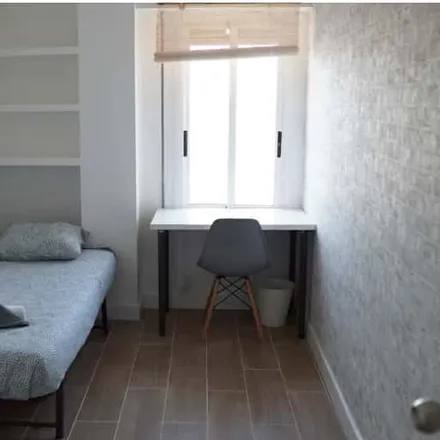 Rent this 1 bed room on Dia in Plaça d'Hondures, 46022 Valencia