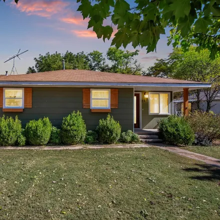 Buy this 3 bed house on 700 North Elm Street in Peabody, KS 66866