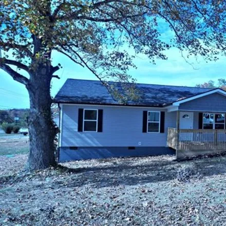 Buy this 3 bed house on 986 Isabell Drive in Dandridge, TN 37725