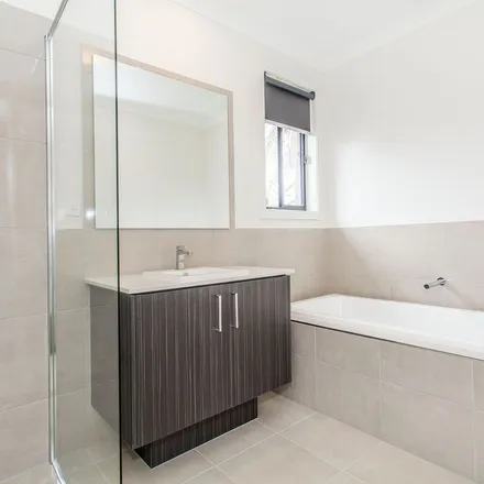 Rent this 3 bed townhouse on Thomasina Street in Bentleigh East VIC 3165, Australia