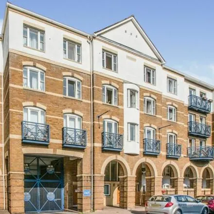 Buy this 1 bed apartment on Kensington Court in Rotherhithe Street, London