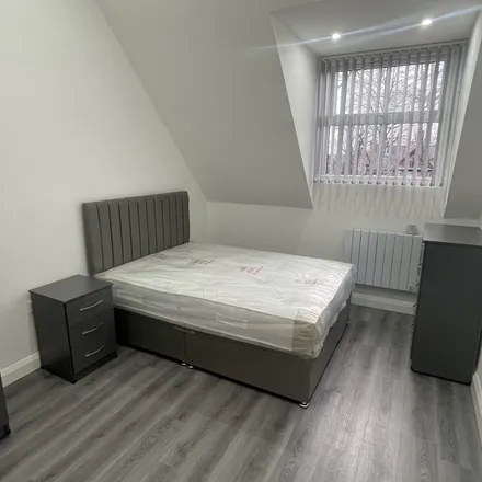 Image 3 - Didsbury, Wilmslow Road / opposite Belfield Road, Wilmslow Road, Manchester, M20 3QW, United Kingdom - Apartment for rent