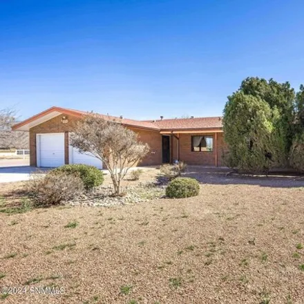 Image 2 - 5107 Mimosa Lane, Las Cruces, NM 88001, USA - House for sale