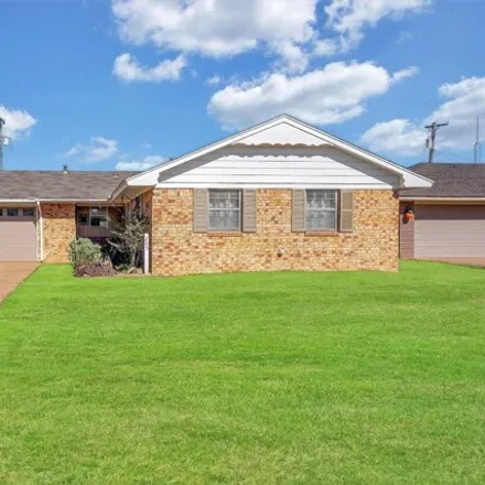 Buy this 3 bed house on unnamed road in Burns Flat, Washita County