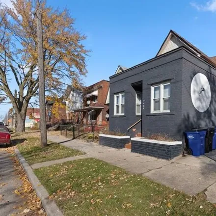 Buy this 4 bed house on 7406 Oakland Avenue in Detroit, MI 48202