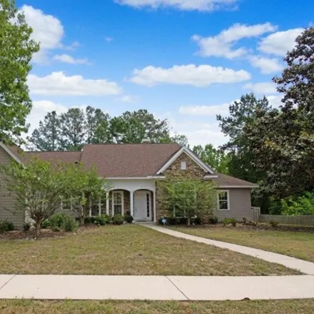 Rent this 5 bed house on 5007 Northwest 62nd Street in Alachua County, FL 32653