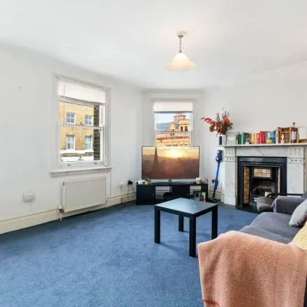 Image 8 - 246A Upper Street, London, N1 1RU, United Kingdom - Apartment for rent