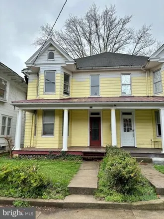 Buy this 4 bed house on 721;721½ West King Street in Rosemont, Martinsburg