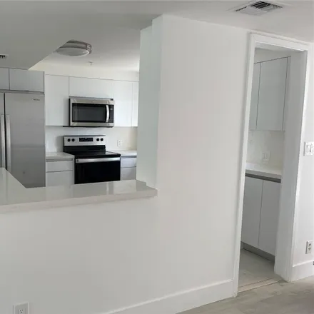 Image 4 - The Imperial, 1627 Brickell Avenue, Miami, FL 33129, USA - Apartment for rent