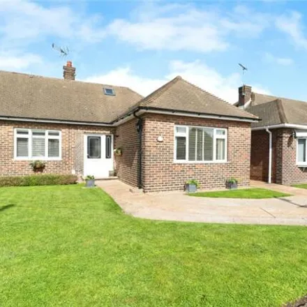 Buy this 3 bed house on 9 Orsett Heath Crescent in Chadwell St Mary, RM16 4UY