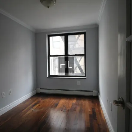 Rent this 3 bed apartment on 124 Ridge Street in New York, NY 10002