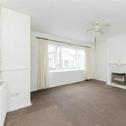 Image 2 - Southdean Road, Knowsley, L14 8AH, United Kingdom - Townhouse for sale