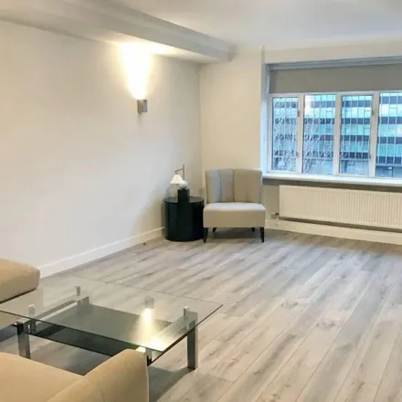 Image 2 - Warren Street, London, W1T 5BA, United Kingdom - Apartment for rent