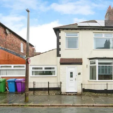 Buy this 3 bed duplex on Grantley Road in Liverpool, L15 9ET