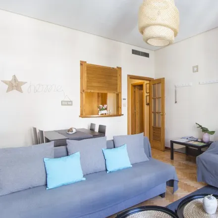 Image 3 - Vans, Calle de la Montera, 28013 Madrid, Spain - Apartment for rent