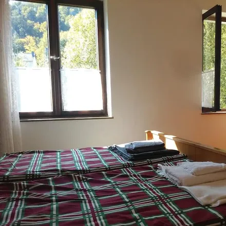 Rent this 2 bed apartment on 54584 Jünkerath