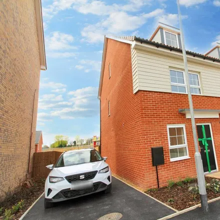 Rent this 1 bed room on Woolhouse Way in Cringleford, NR4 7FX
