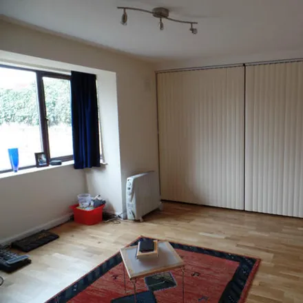 Image 4 - North Hyde Road, London, UB3 4ND, United Kingdom - Apartment for rent