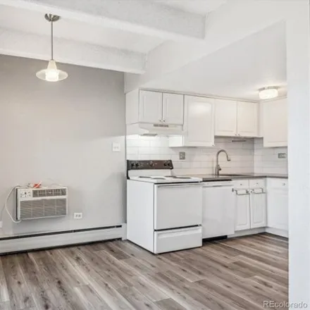 Image 8 - Pearl Park Condos, 655 Pearl Street, Denver, CO 80203, USA - Condo for sale