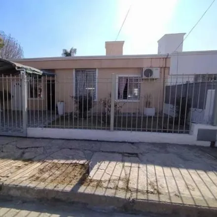 Buy this 2 bed house on Hipólito Yrigoyen 824 in Departamento Punilla, 5152 Villa Carlos Paz