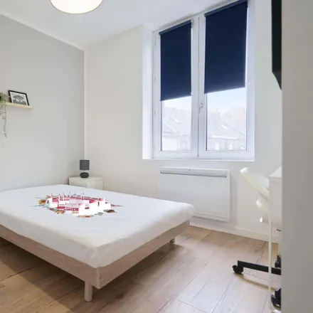 Rent this 7 bed room on 124 Boulevard Montebello in 59037 Lille, France