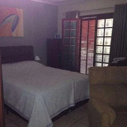 Buy this 3 bed house on Rua Ivan Santos Albuquerque in Jardim Prestes de Barros, Sorocaba - SP