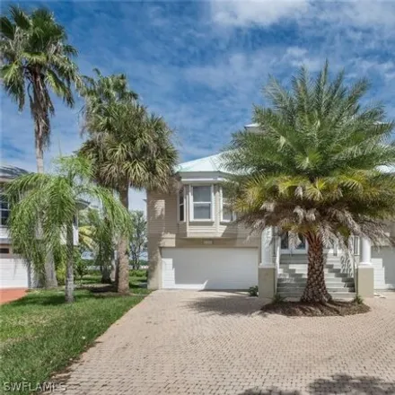 Image 1 - 21101 Indian Bayou Drive, Fort Myers Beach, Lee County, FL 33931, USA - House for sale