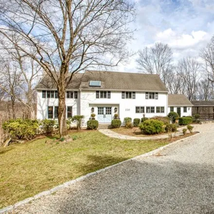 Rent this 4 bed house on 220 Nod Hill Road in North Wilton, Wilton